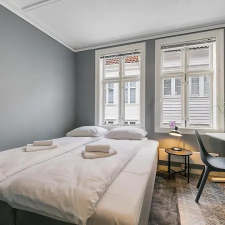 And Historic 2br - 300m To Bryggen