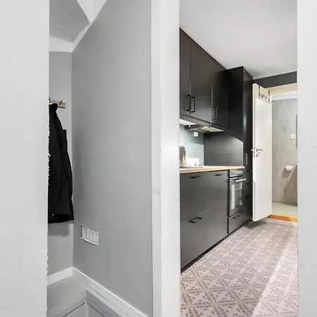 And Historic 2br - 300m To Bryggen Apartment Bergen