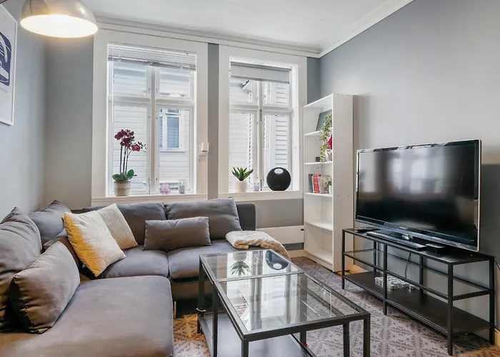 And Historic 2br - 300m To Bryggen Apartament