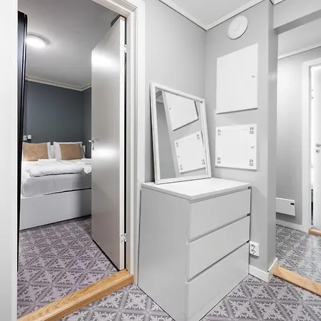 Apartment And Historic 2br - 300m To Bryggen